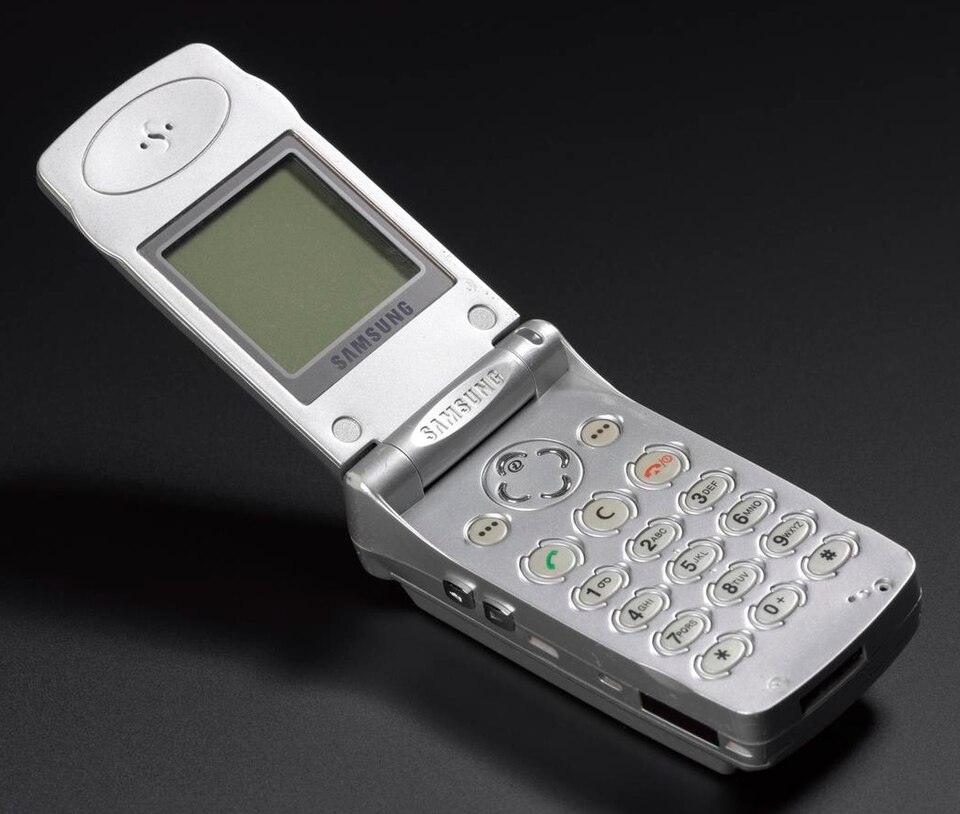 Samsung flip